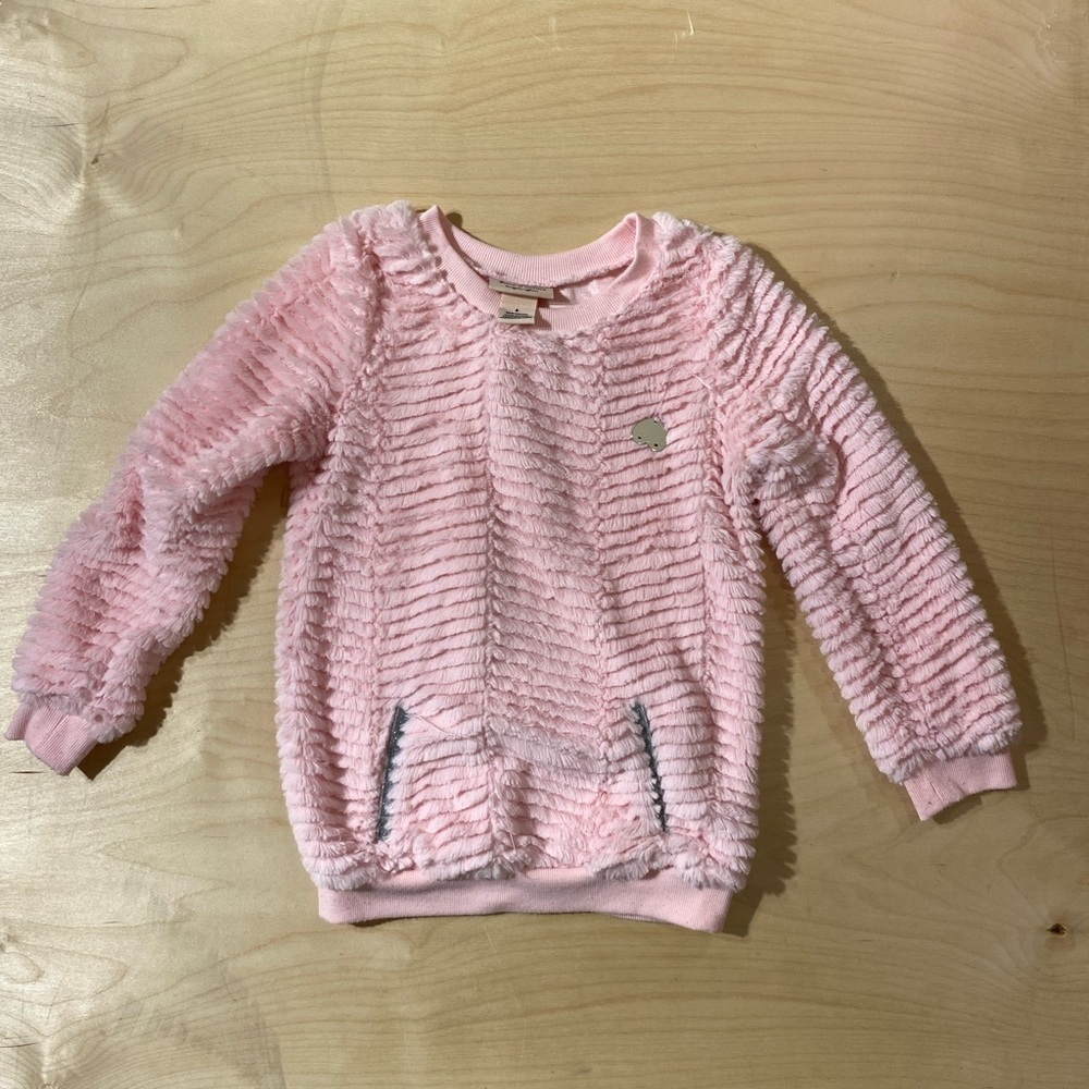 Juicy Couture Sweater size 6 (IM)